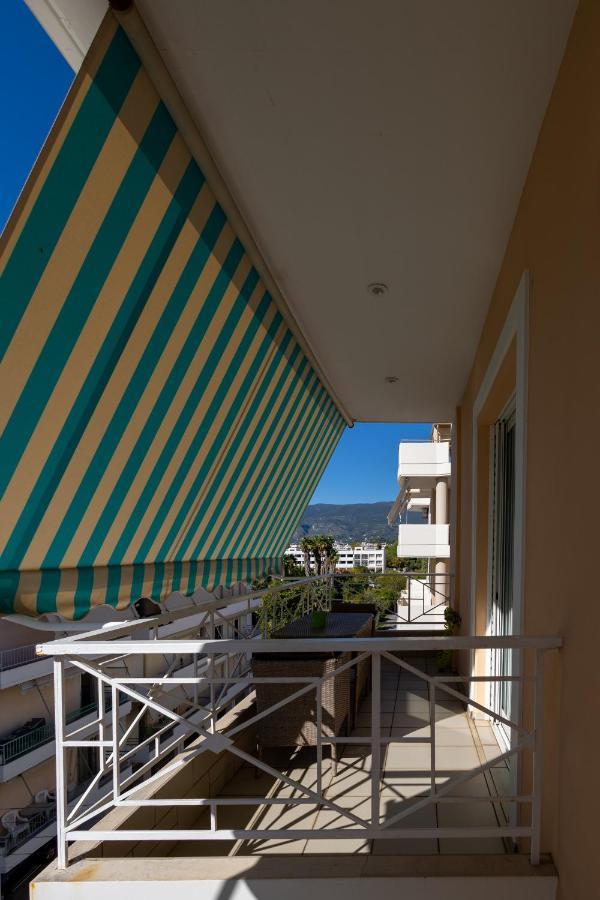 Seaside Penthouse In Kalamata Exteriör bild