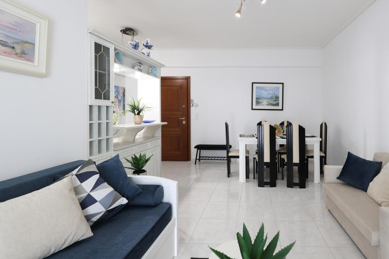 Seaside Penthouse In Kalamata Exteriör bild