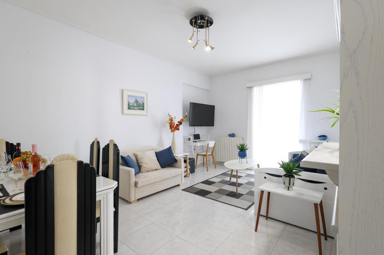 Seaside Penthouse In Kalamata Exteriör bild