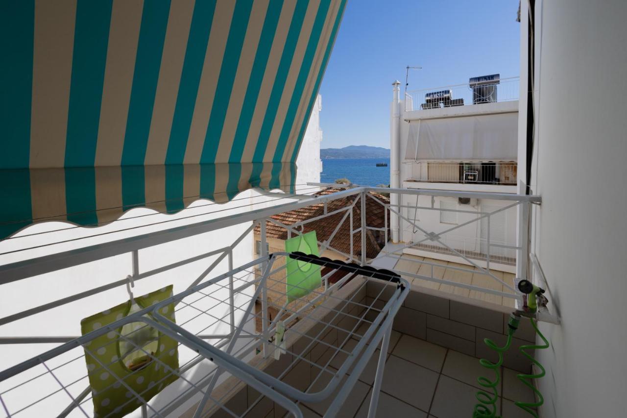 Seaside Penthouse In Kalamata Exteriör bild